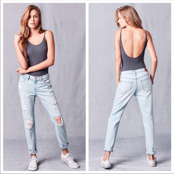Urban Outfitters Denim - BDG Slim Boyfriend Jean - Light Denim